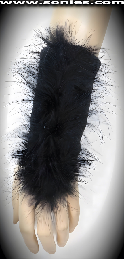 Funky fingerless gloves with soft marabou detail finish