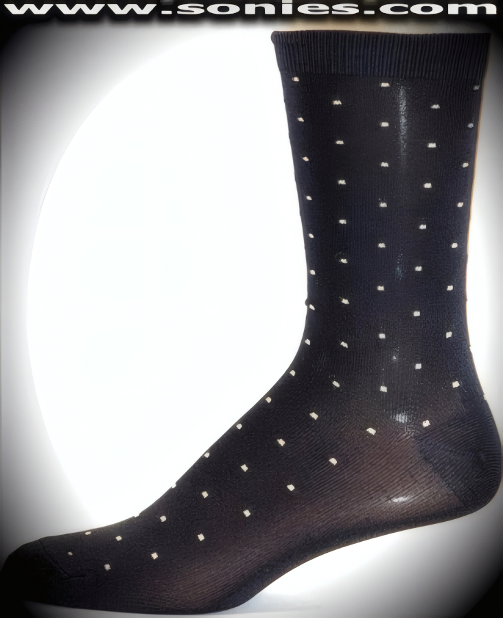 Gentleman's dress socks with bulls-eye strand design