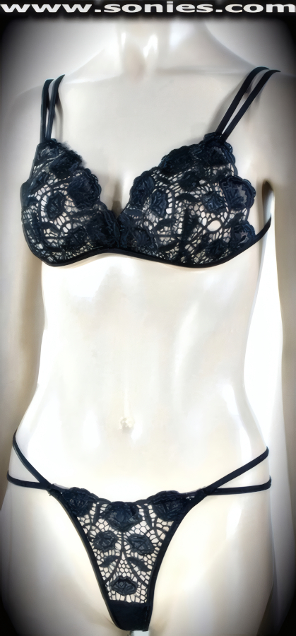 Alesha embroidered bralette and G-String panty with V-shape back