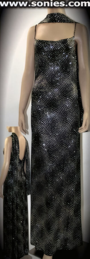Nevado Sajama stretch patterned slinky Lycra gown and scarf set
