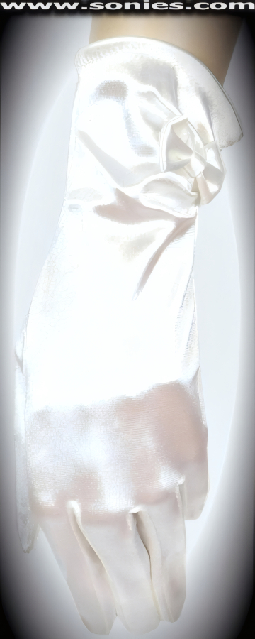 Erinyes satin gloves with gather side with satin bow on cuff