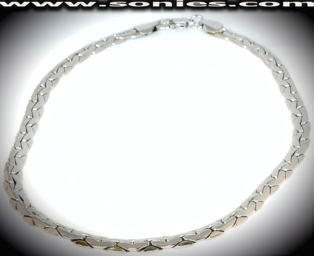 Intricate anodized silver Interlock Necklace. 19� Inch Length.