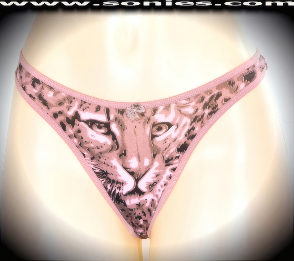 Distaghil Low-Rise Leopard Print Lycra Thong Panty